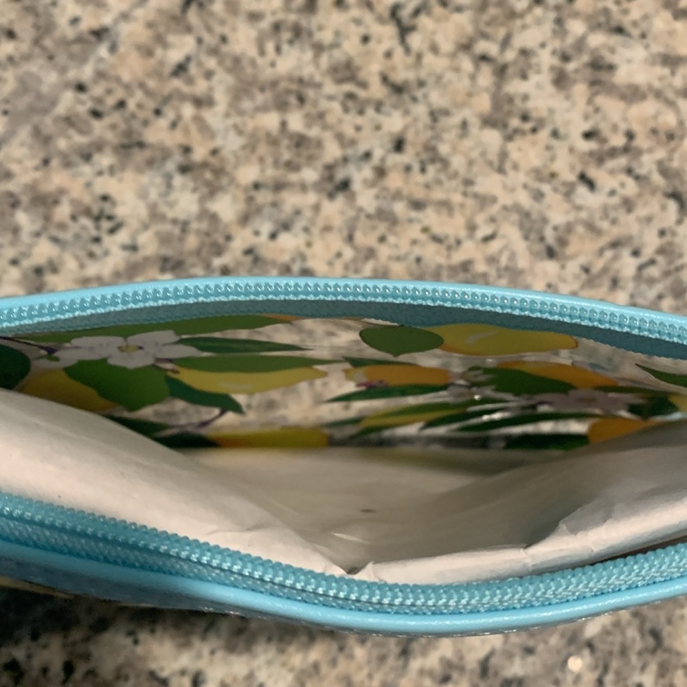 TT: Vera Bradley Lemon Grove Clear Wristlet Cosmetic Case - Picture 7 of 11